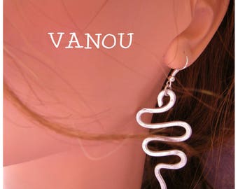A pair of hammered aluminum earrings