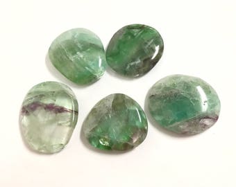 Green Fluorite Worry Stone with Velvet Bag - Fluorite Palm Stone, Rainbow Fluorite, Natural Crystal Healing, Chakra