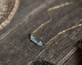 Aquamarine minimalist necklace, boho birthstone necklace, gemstone bar necklace, layering necklace, dainty necklace, tiny quartz necklace