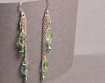 Leaves Earrings - Leaf Earrings - Dangle Earrings - Elven Earrings - Silver Learf Earrings - Nature Earrings