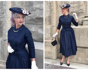 Late 1940's New Look Navy Taffeta Day Dress with Double Breasted Buttoned Bodice - Gathered Full Skirt - Peter Pan Collar - Bow at Back - S