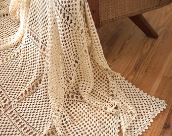Vintage Natural Cotton String Crochet Bedspread