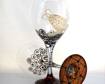 Sea Turtle Wine Glasses Hand Painted Goblets Coastal Art Beach Wedding Glassware ~ Pair