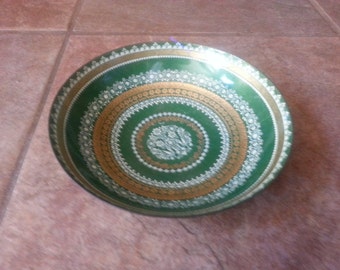 Vintage 1960's Handcrafted Eva Scherer, Austrian Folk Art Enamel On Copper Bowl, Wien Austria, Excellent Condition Greens Gold and White
