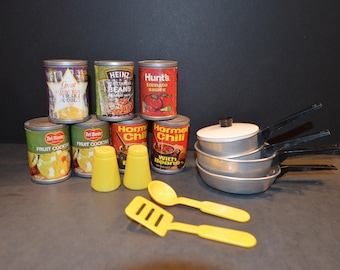 Vintage Pretend Play Can Goods and Cookware