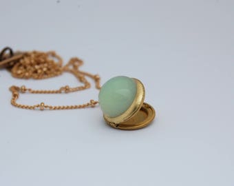 Yellow Opal Vintage Locket Glass Cabochon Lockets Mini Lockets Opals Vintage Jewelry Layering Necklaces Custom Personalize Photo Wedding