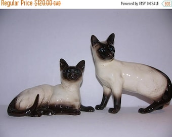ON SALE Vintage Pair of Beswick Cats