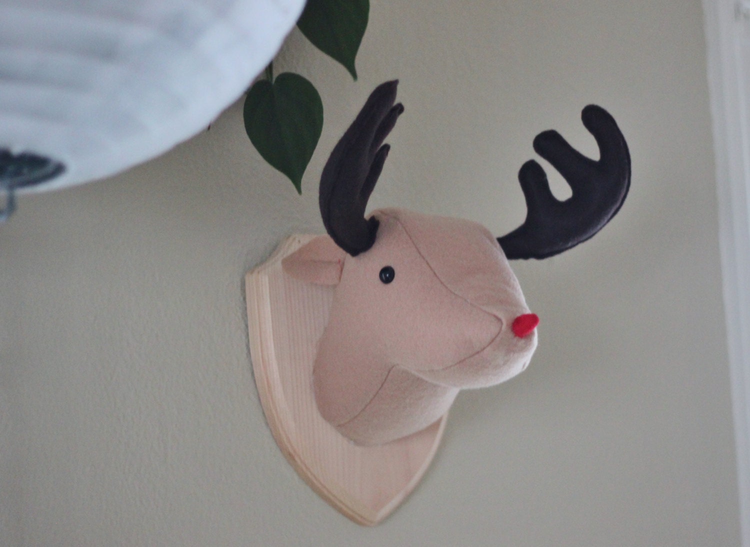 rudolph the red nosed reindeer faux taxidermy stuffed animal wall