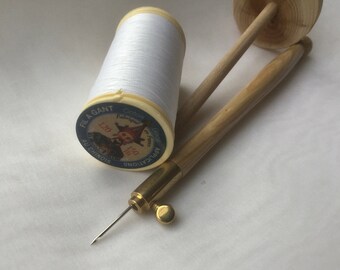 Tambour Hook, no. 80, Tambour Embroidery, Haute Couture Embroidery, Tambour Handle and Needle, Lesage Embroidery, Lunéville Embroidery