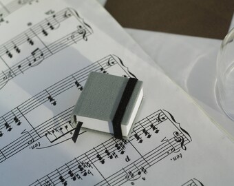 Hand-bound miniature sketchbook light gray (shale)