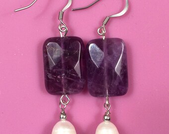 Amethyst and Freshwater Pearl Earrings/Aritos (14mm genuine stone)