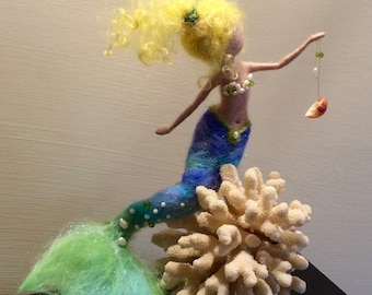 Needle felted mermaid, Waldorf inspired, Wool felted doll, Fairy, Art doll, Sea mermaid, Children room, Home decor, Gift, Mobile