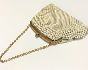 Vintage 40's Whiting and Davis Ivory Mesh Purse, Vintage Off White Mesh Evening Purse, Made in USA, Ivory Satin Lining, Wedding Purse