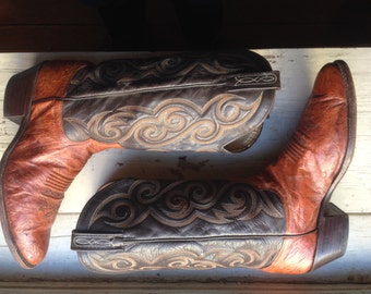 Dan Post cowboy boot two-tone. about a womens 10.5 mens sz 9D