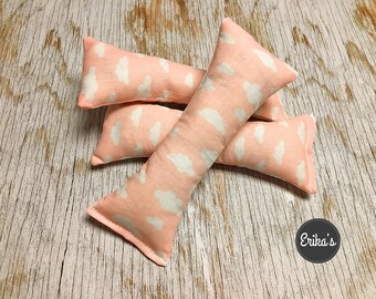 Cat Kicker Toy with organic catnip - pastel pink clouds