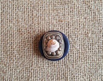 Upcycled Fridge Magnet Jewelry Found Objects buttons - Strong Refrigerator Magnet Vintage Jewelry Bits Kitchen Decor Magnets Handmade Art