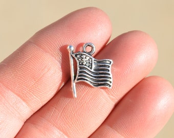 10 Silver American Flag Charms SC1060