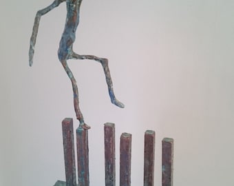 Sculpture "Balancing act"