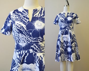 1960s Navy and White Floral Dress