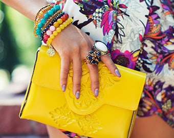 Clutch purse / clutch bag / yellow clutch purse / yellow clutch bag / clutches in colors / bright clutch with strap / crossbody clutch bag