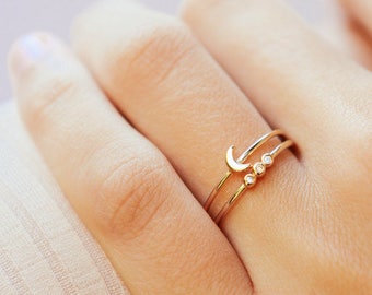 Crescent moon ring - Gold moon ring - Stacking ring - Dainty ring - Minimalist ring - Moon ring - Dainty jewelry - Minimalist jewelry