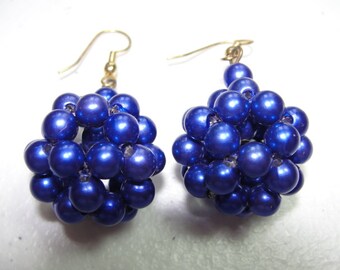 Vintage blue cluster pierced earrings
