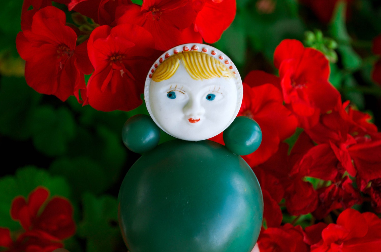 nevalyashka doll