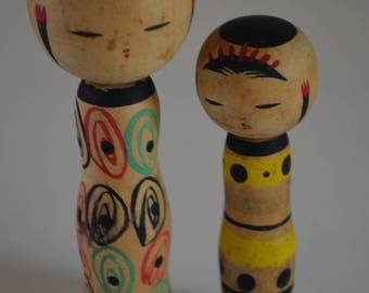 Pair of kokeshi dolls, small, vintage Japanese #25