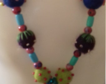 felted wool necklace