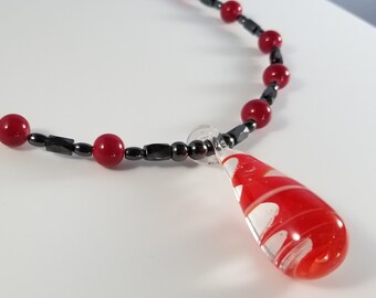Glass Pendant Magnetic Necklace