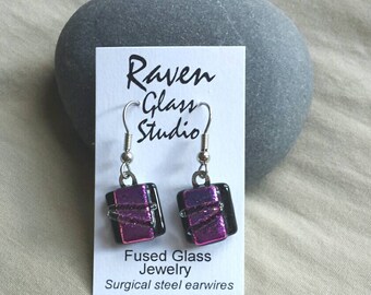 Fuchsia Colored dichroic glass earrings, glass jewelry, Art glass earrings, Dangle earrings, Kiln fired glass earrings, EA262