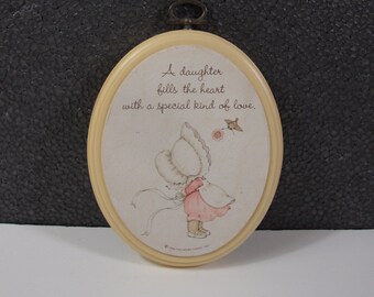 Vintage Hallmark Plaque "A Daughter Fills The Heart..." 1984 Hallmark Cards Inc. Small Yellow Oval Plaque Keepsake