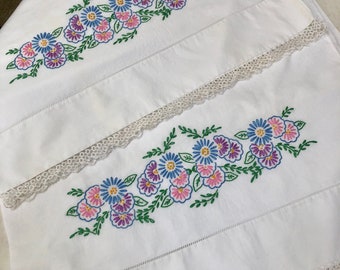 Vintage Pair of White Pillowcases with Hand Embroidery and a Tatted Edge Tatting