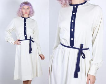 70s Belted Dress // Vintage Secretary Button Up Long Sleeve Knee Length Dress - Extra Large to XXL