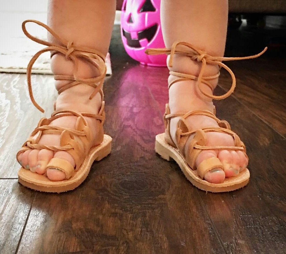 very g gladiator sandals