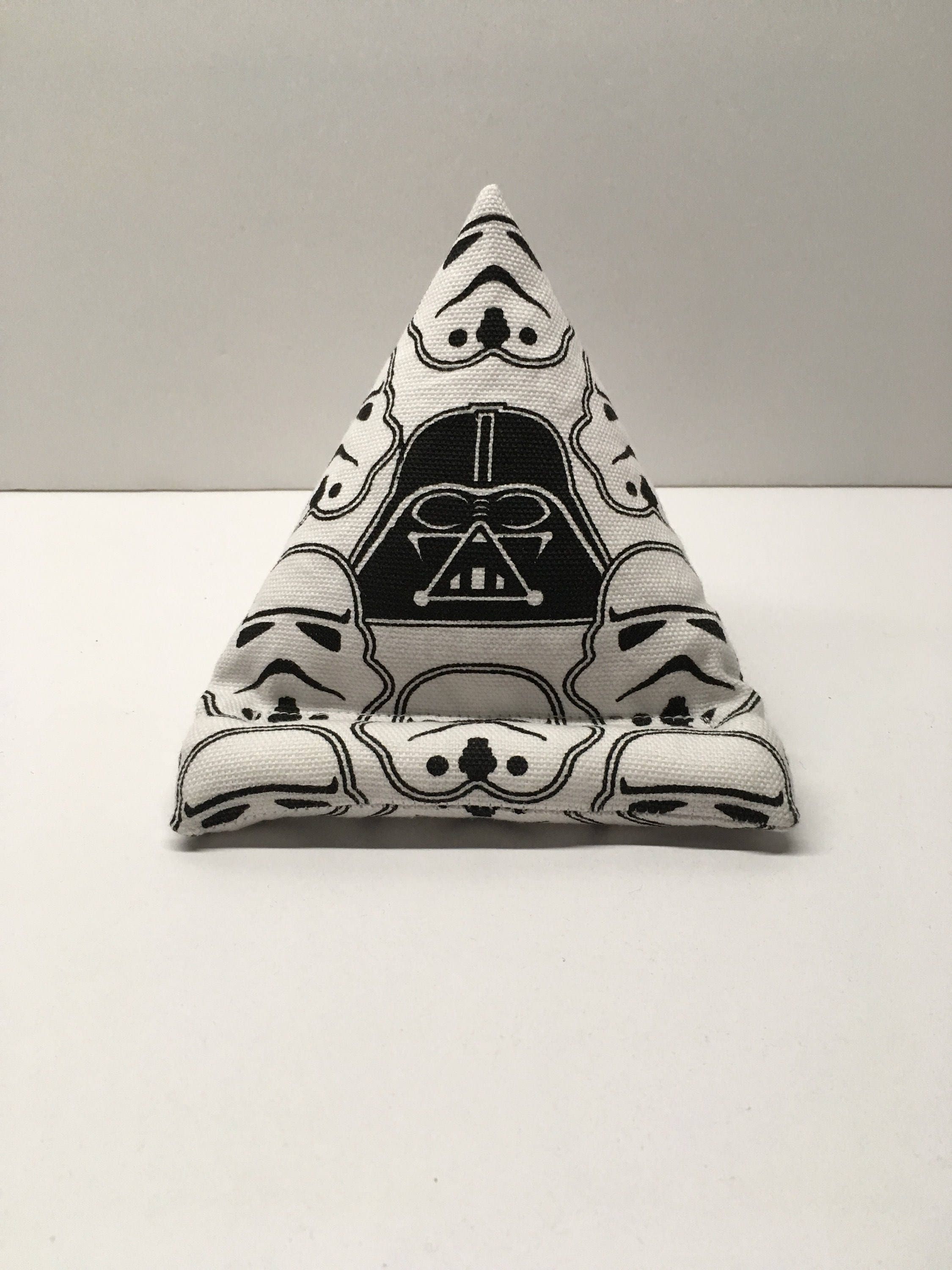 iPhone/Smartphone Pillow Stand