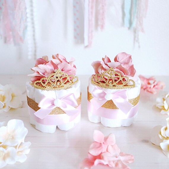 How To Decorate A Fake Cake How To Decorate A Fake Cake