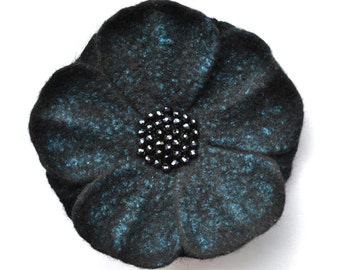 Felt brooch black flower Christmas Gift for Womens Gift for mom Felted flower pin Felt flower Gift to wife Black flower brooch