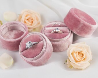 Velvet ring box - Vintage ring box - Round ring box - Wedding gift - Blush - FREE SHIPPING