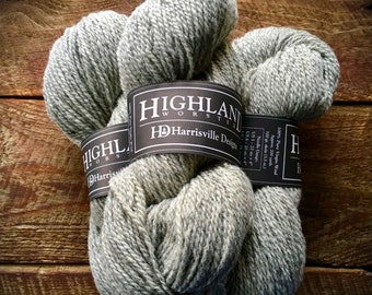 Worsted weight wool yarn - Highland wool yarn, Silver Mist, gray yarn, wool knitting yarn, crocheting yarn, worsted wool