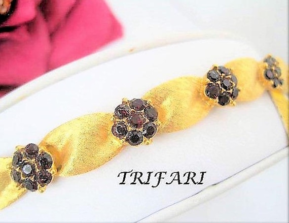 Crown Trifari Bracelet, Red Ribbon Rhinestone, NOS Gold Tone, Original Tag