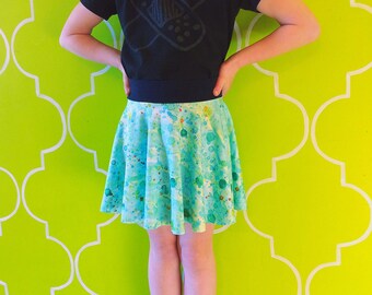 Jupe circulaire fille, vêtement évolutif enfant, printemps été, turquoise peinture encre aquarelle / Circular girl's skirt, grow with me kid