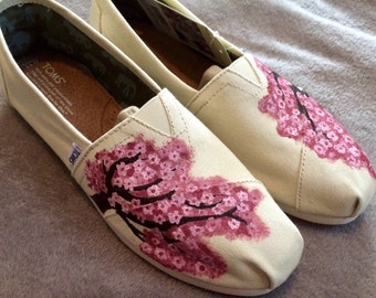 Cherry Blossom Toms EXAMPLE