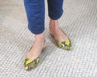 Yellow python slingback pointed toe flat, women python pointy flats, Women leather pointy flat, Leather ballerinas,Fred