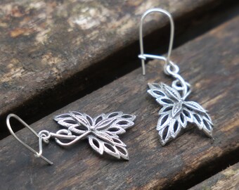 Silver Earrings - Sterling Silver Earrings - Silver Dangle Earrings - Dangle Earrings - Nature Earrings - Everyday Earrings - Silver Jewelry