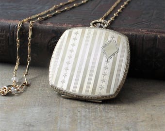 Large Gold Locket Necklace, Art Deco Locket, Gold Antique Locket, Gold Photo Locket Pendant, Gold Square Locket, Picture Locket Push Present