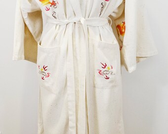 60s Raw Silk Ivory White Bright Huanglong Chinese Dragon Embroidered Two Pocket Kimono Robe