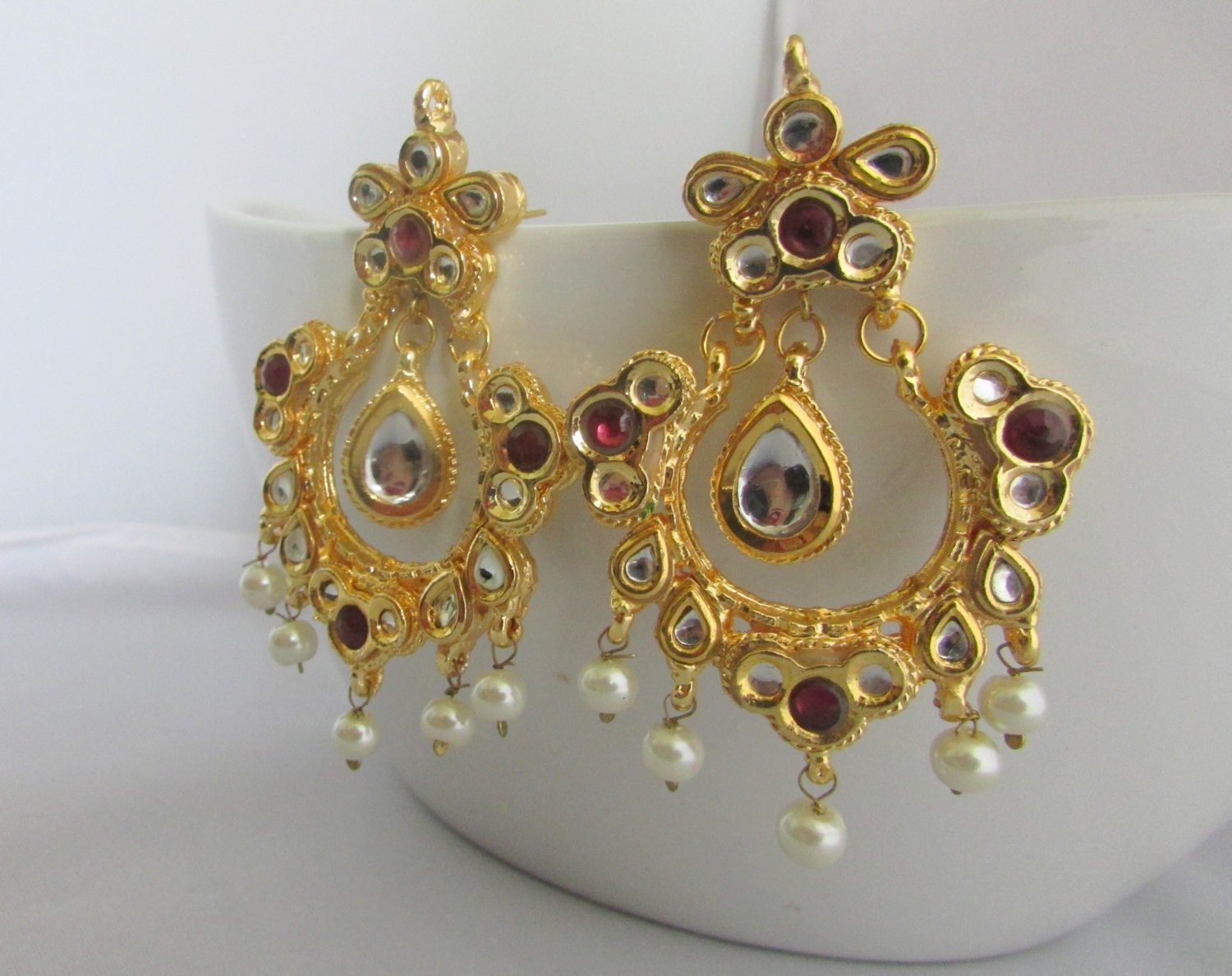 Kundan Bollywood Indian Chandelier Earrings Zoom