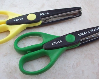 Kraft Edgers Decorative Edge Paper Craft and Scrapbooking Scissors Set of 2