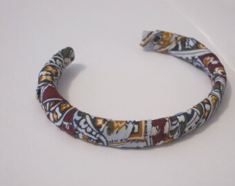 Burgundy Paisley Bangle Bracelet